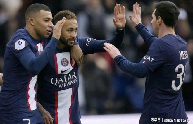 首次进入世界杯正赛的加勒比海球队库拉索，它是什么来头？