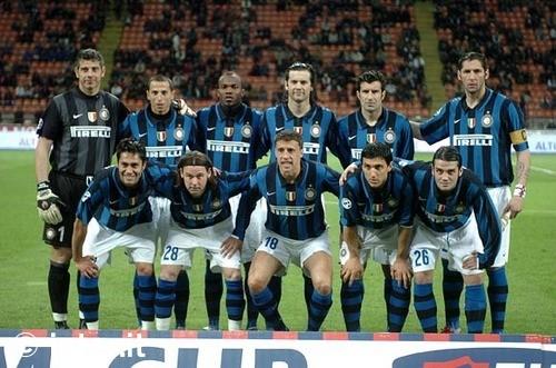 记者：罗马的确有意路易斯-恩里克，但国米目前无意放人