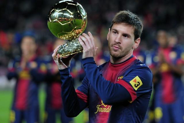 杨瀚森首发后各界说啥？韩乔生谈慢热，美媒称赞，被指无首发实力